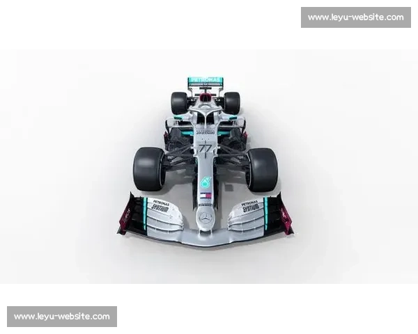 揭秘F1新车速度密码，空气动力学大师的呕心沥血之作