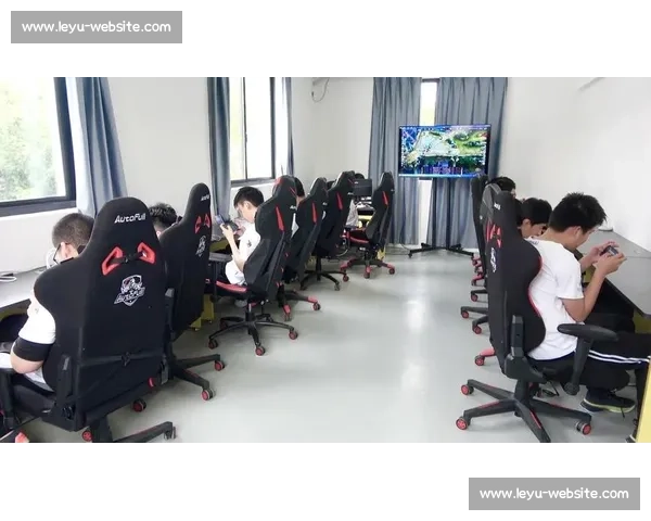 电竞国际青训星火燎原，未来巨星闪耀舞台！