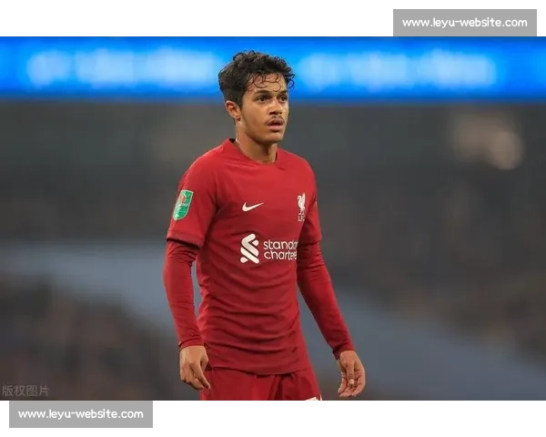 转会市场暗流涌动！法甲赛程前，球队实力重塑