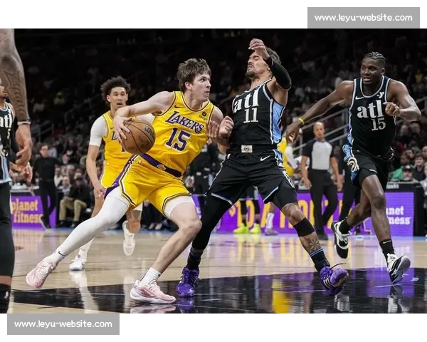 湖人新赛季目标总冠军球迷：别闹了，先过季后赛再说！